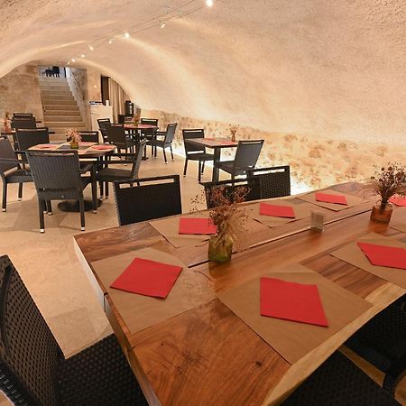 Hotel De La Croisee Poncin Εξωτερικό φωτογραφία