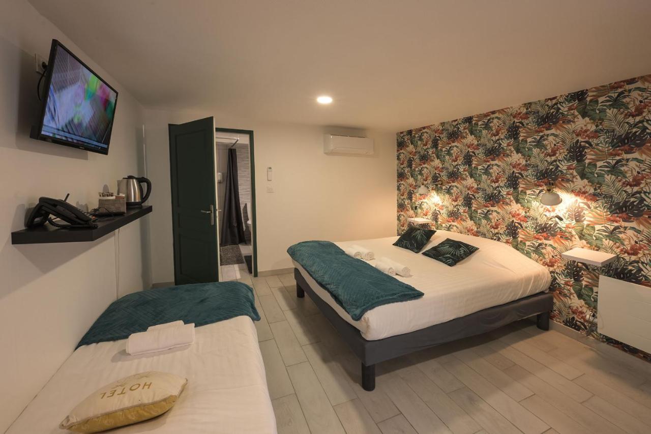 Hotel De La Croisee Poncin Εξωτερικό φωτογραφία