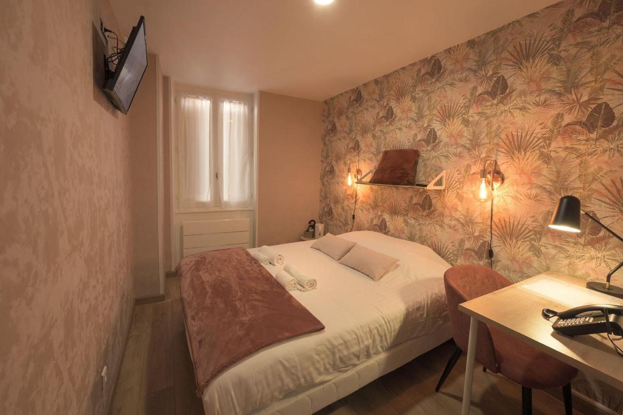 Hotel De La Croisee Poncin Εξωτερικό φωτογραφία